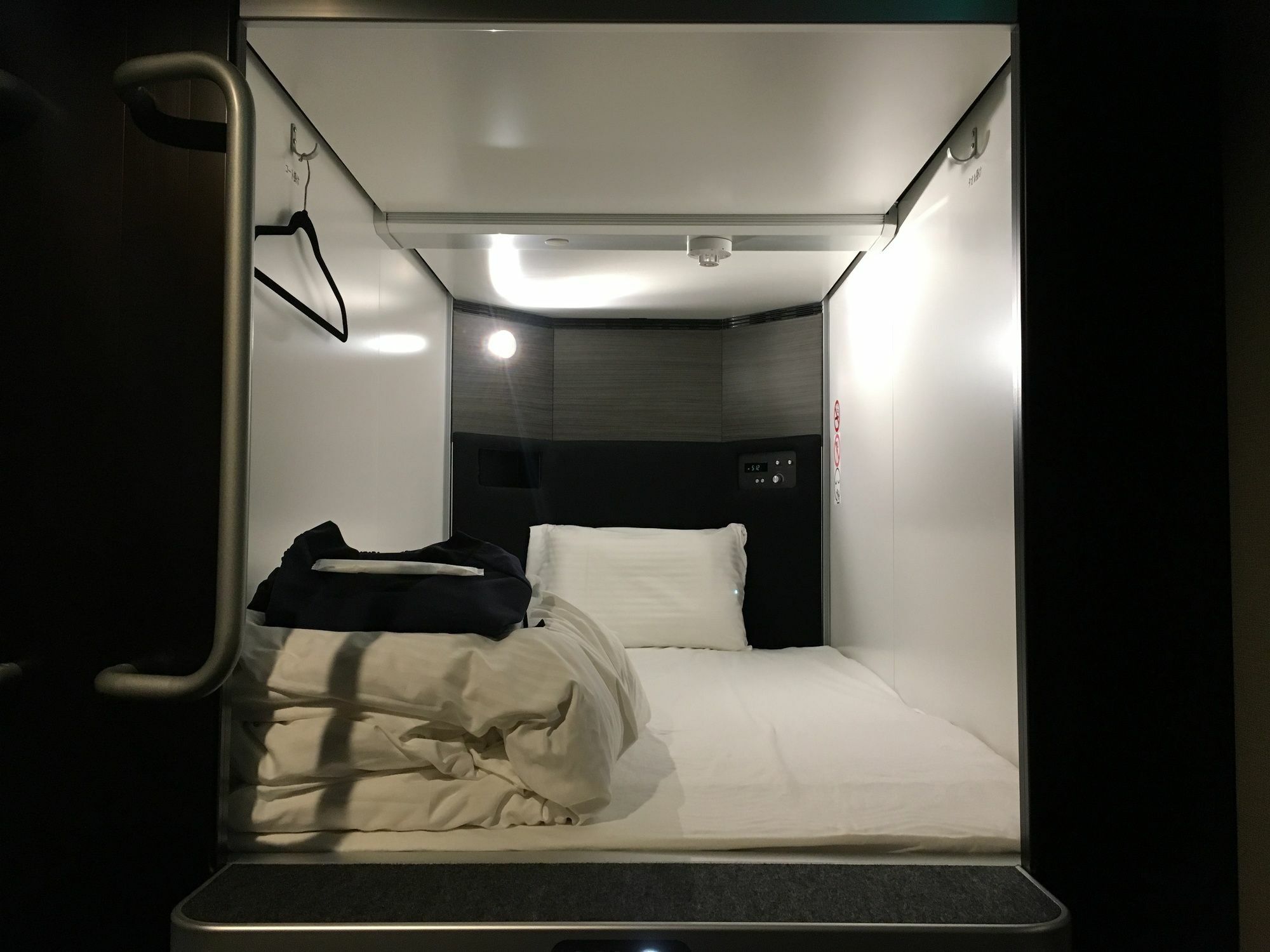 Caphotel Capsule hotel