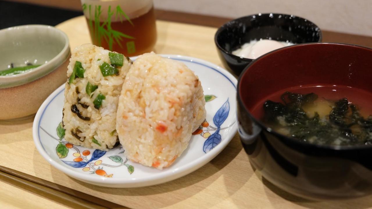 Capsule hotel Caphotel 2*